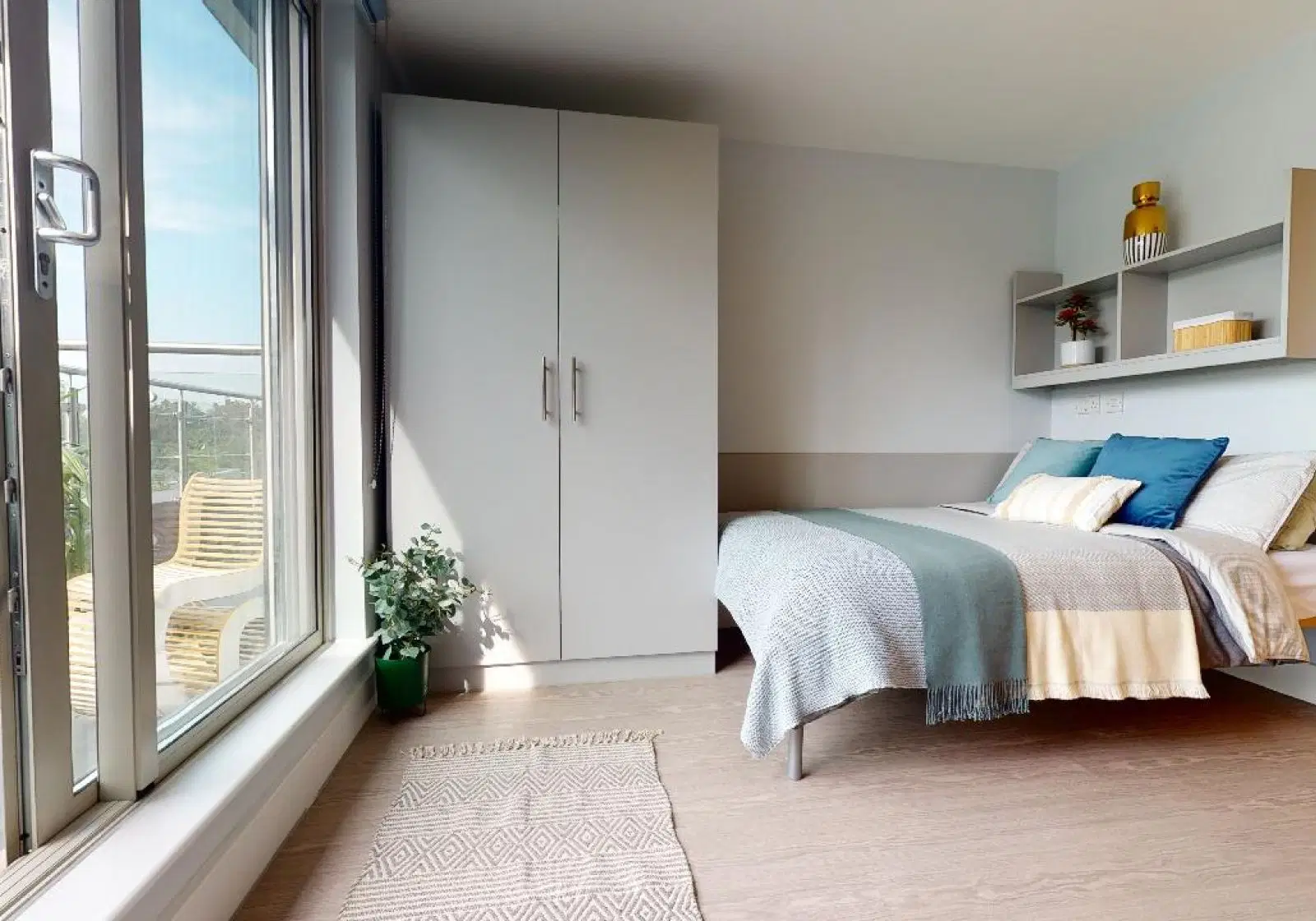 iQ Hoxton, London – Platinum En Suite Plus