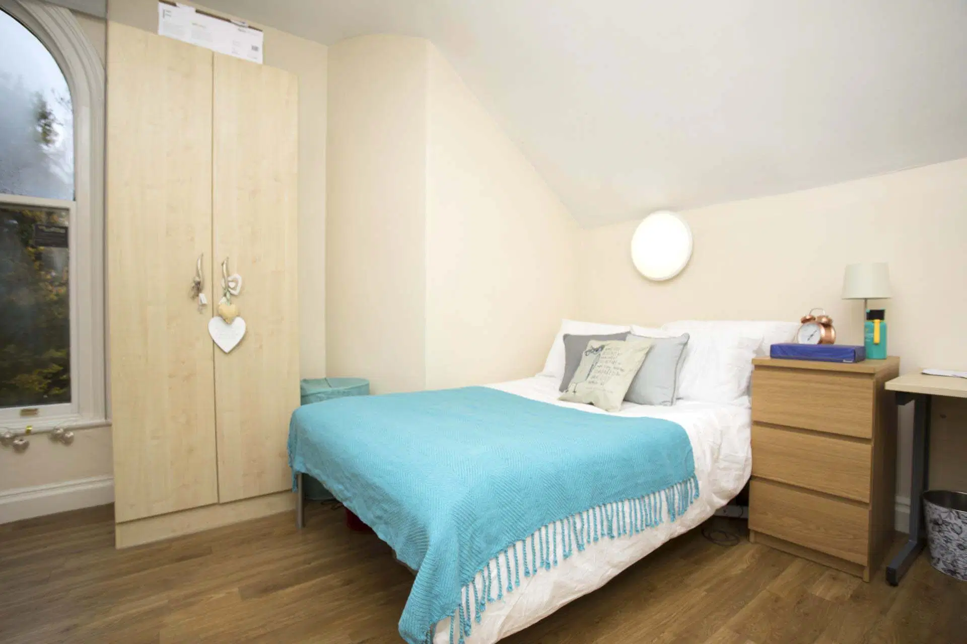 Daisybank Villas, Manchester – Gold 2 Bed Apartment