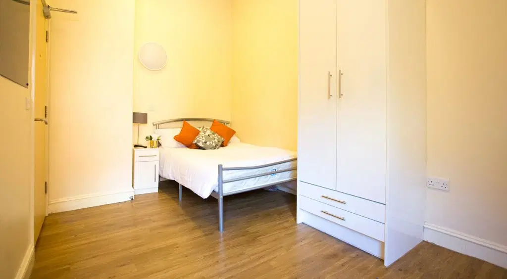 Daisybank Villas, Manchester – Gold 1 Bed Apartment