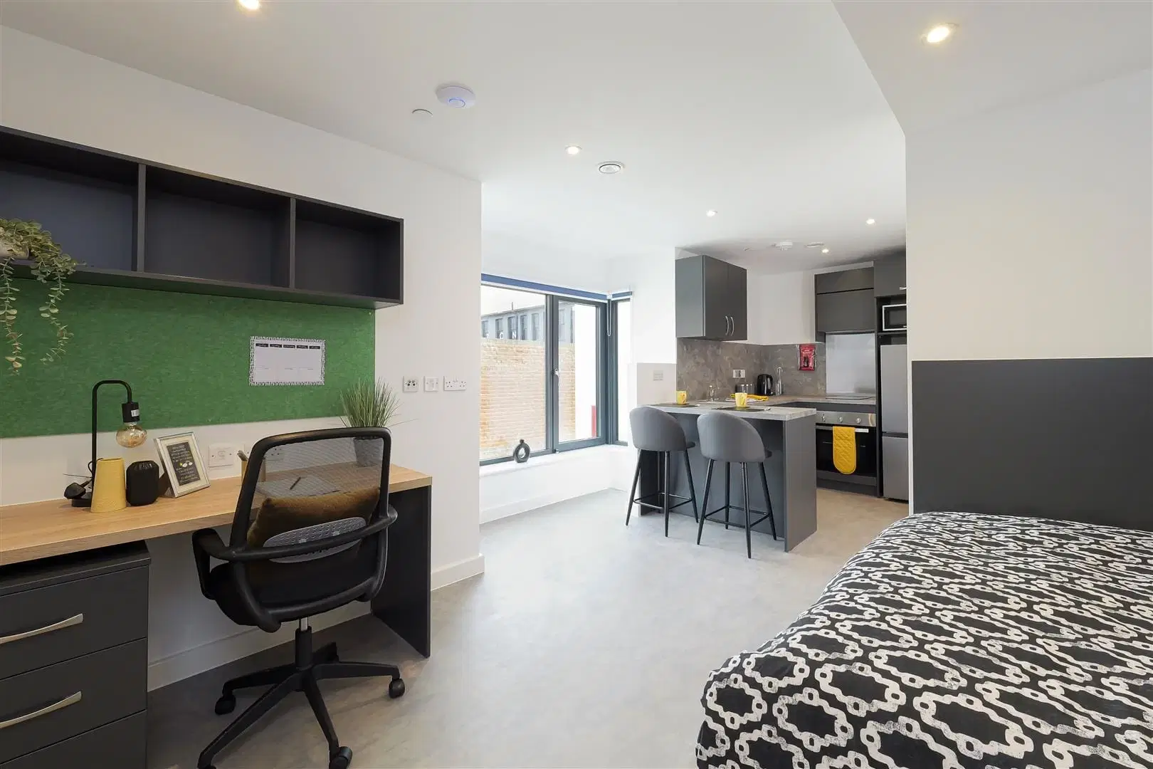 Bedford, Canterbury – Studio Style L02