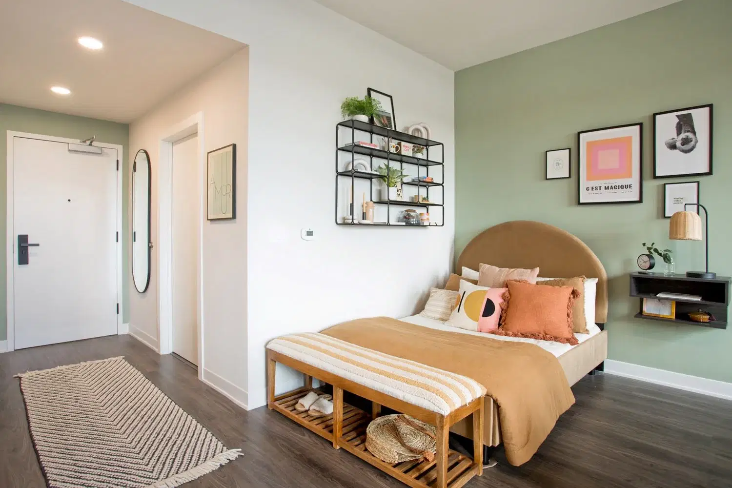 Roxford At The Crosswalks, Kansas – 1 Bed 1 Bath