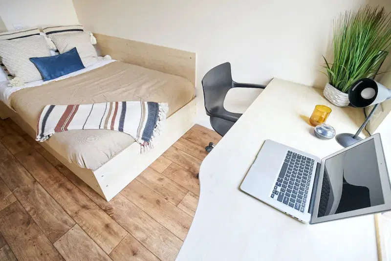Rockingham House, Sheffield – Silver Ensuite