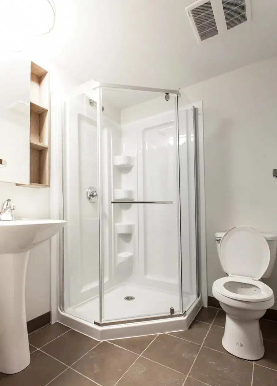 Hespeler House, Waterloo – 4 Bed 4 Bath