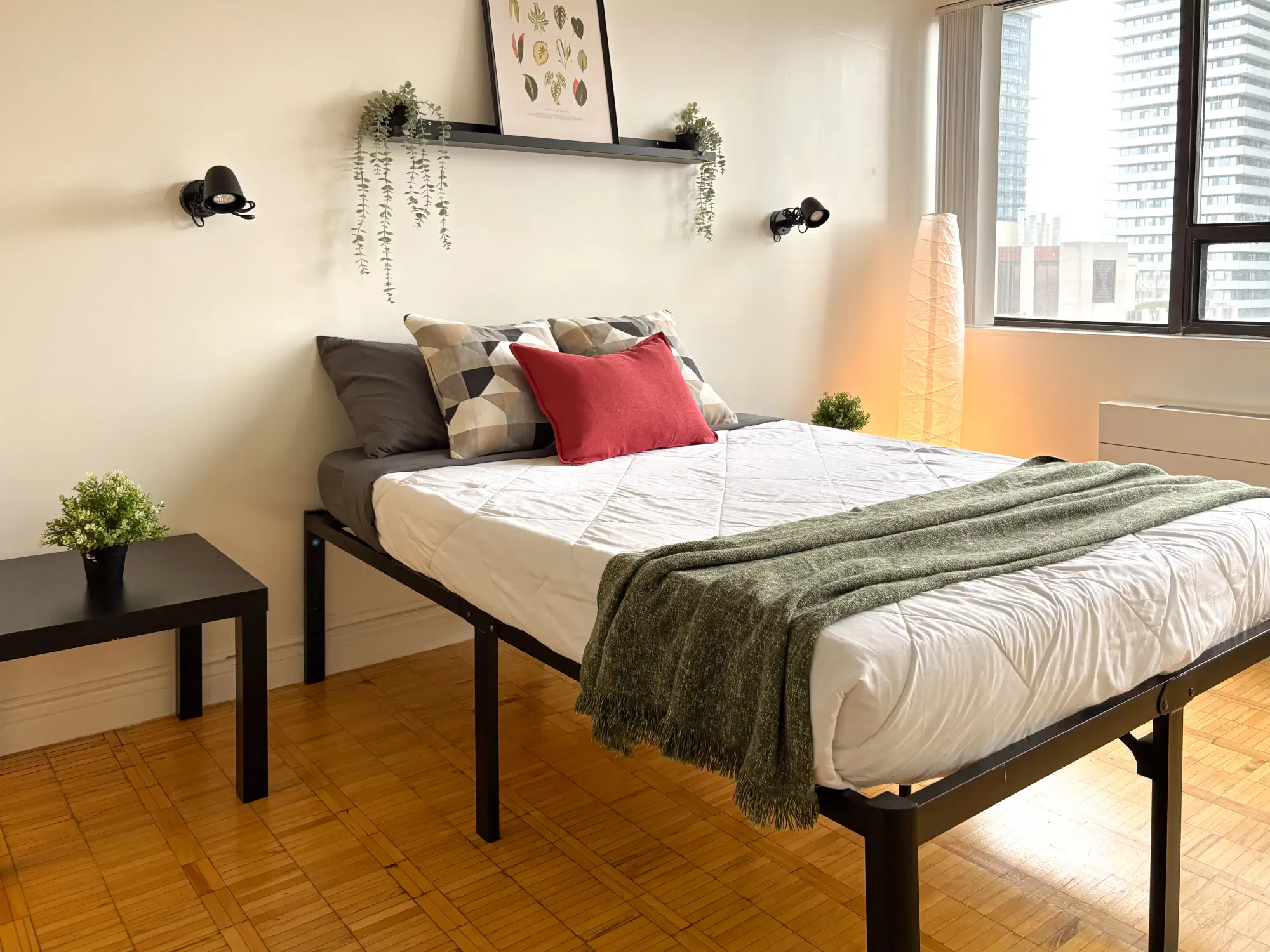 88 Bloor St E, Toronto – Toronto Master Room (3 Bed 2 Bath)