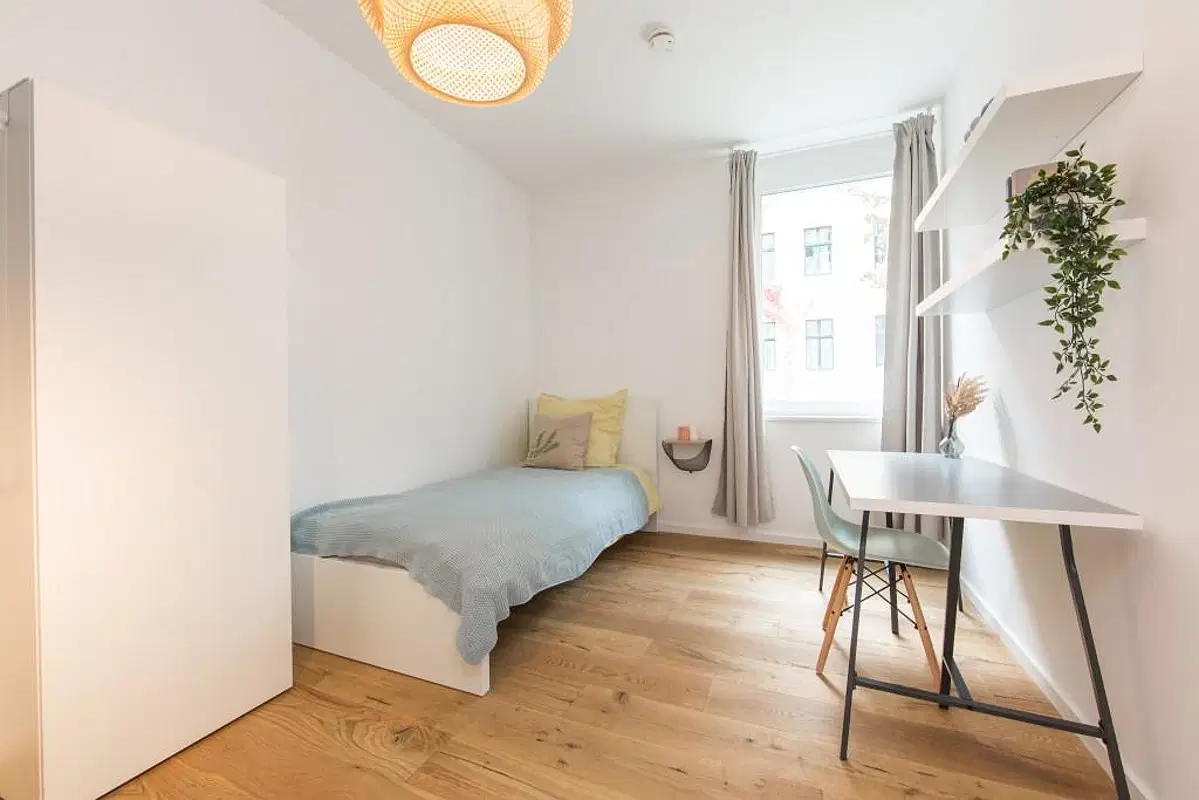 Nazarethkirchstraße 51, Berlin – Private Room (A.55.1)