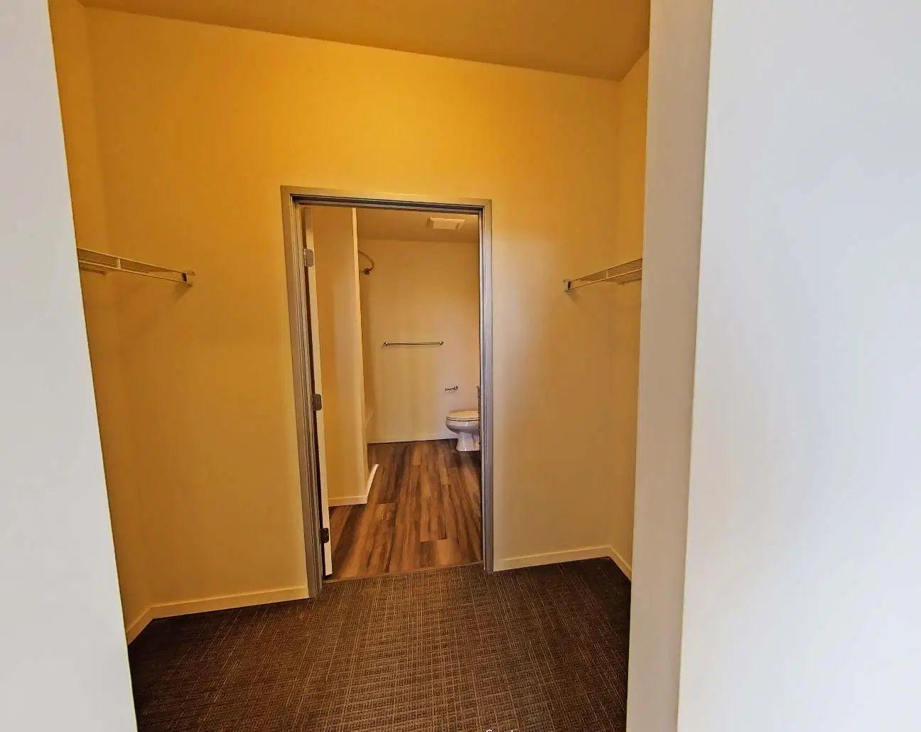 Bridges At 11th, Seattle – 1 Bed - 1 Bath B
