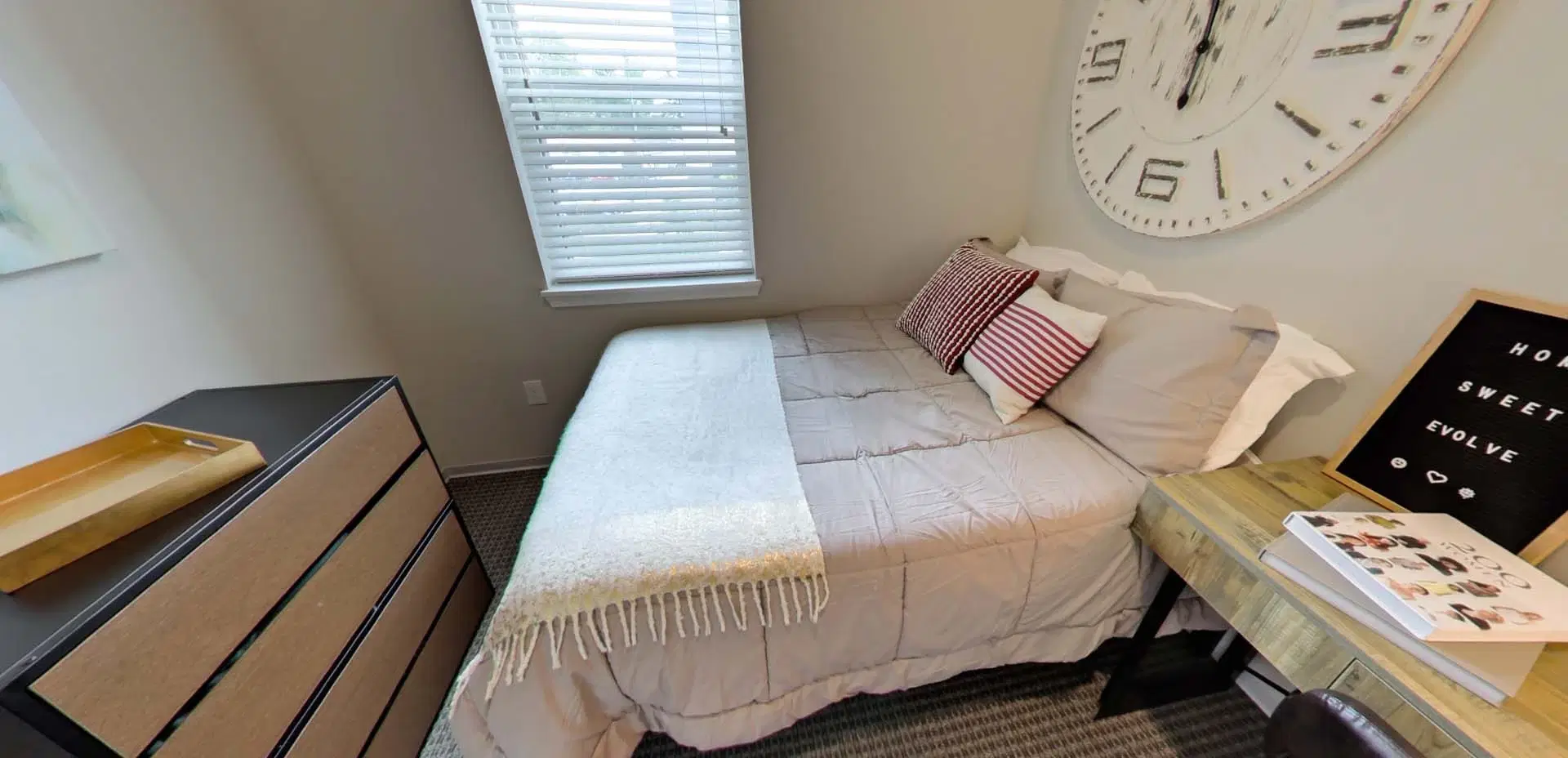 Evolve Bloomington, Bloomington – 2x2 Premium Room in 2 Bedroom 2 Bathroom