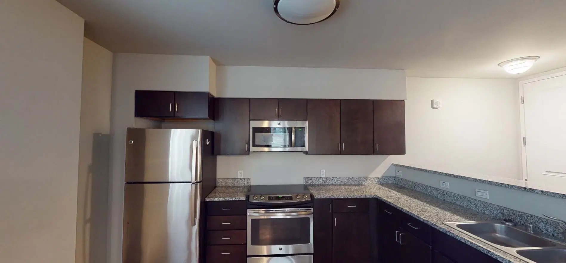 Stonefire Berkeley, Berkeley – Room in 2 Bedroom 1 Bathroom | B3