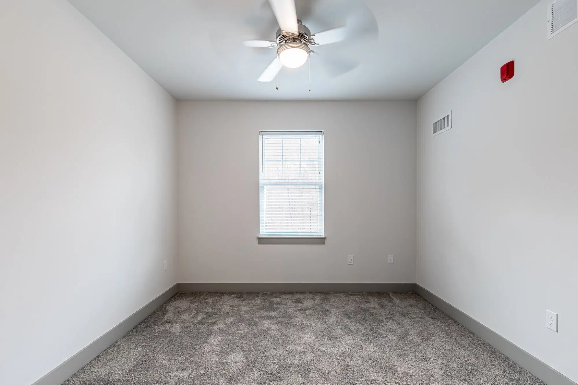 North 116 Flats, Amherst – Room in 2 Bedroom 2 Bathroom | B4