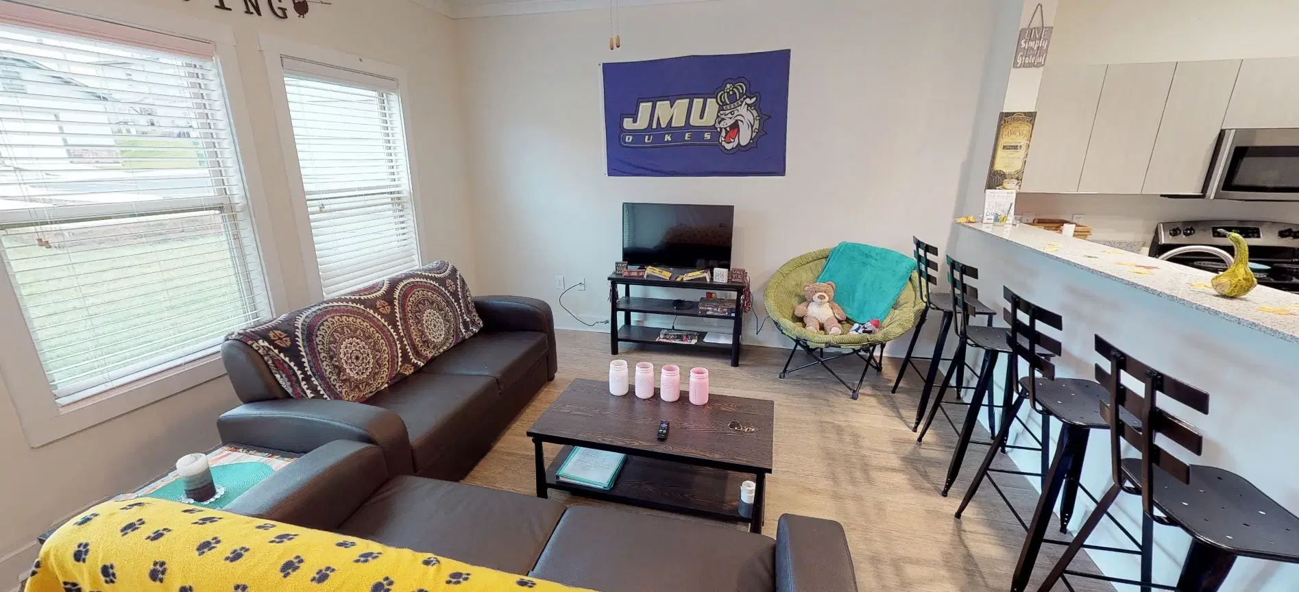 The Cottages at Illinois, Champaign – Lumpkin A Room in 4 Bedroom 4 Bathroom