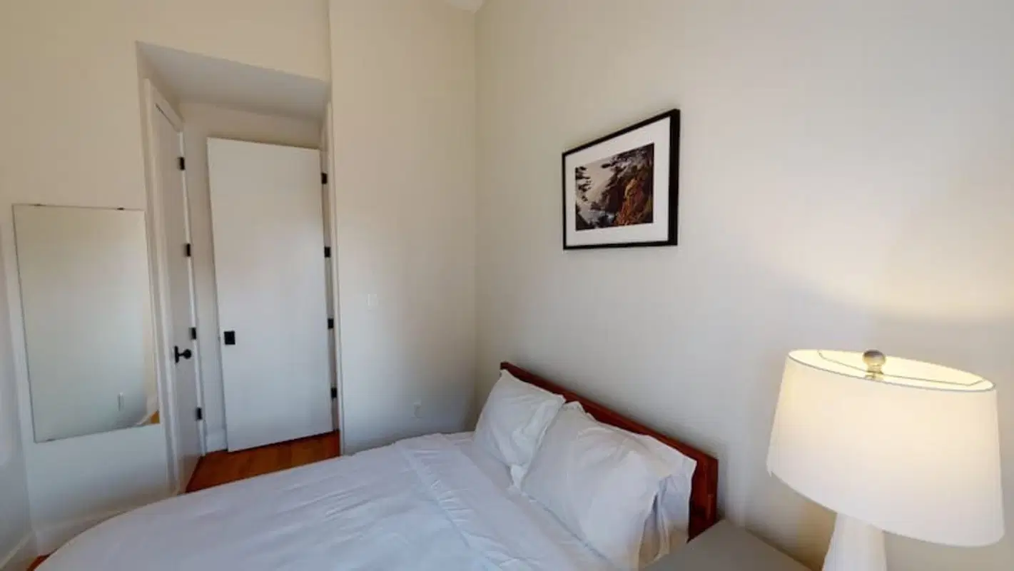 June Homes 11221, New York – #1290C: Bedford-Stuyvesant