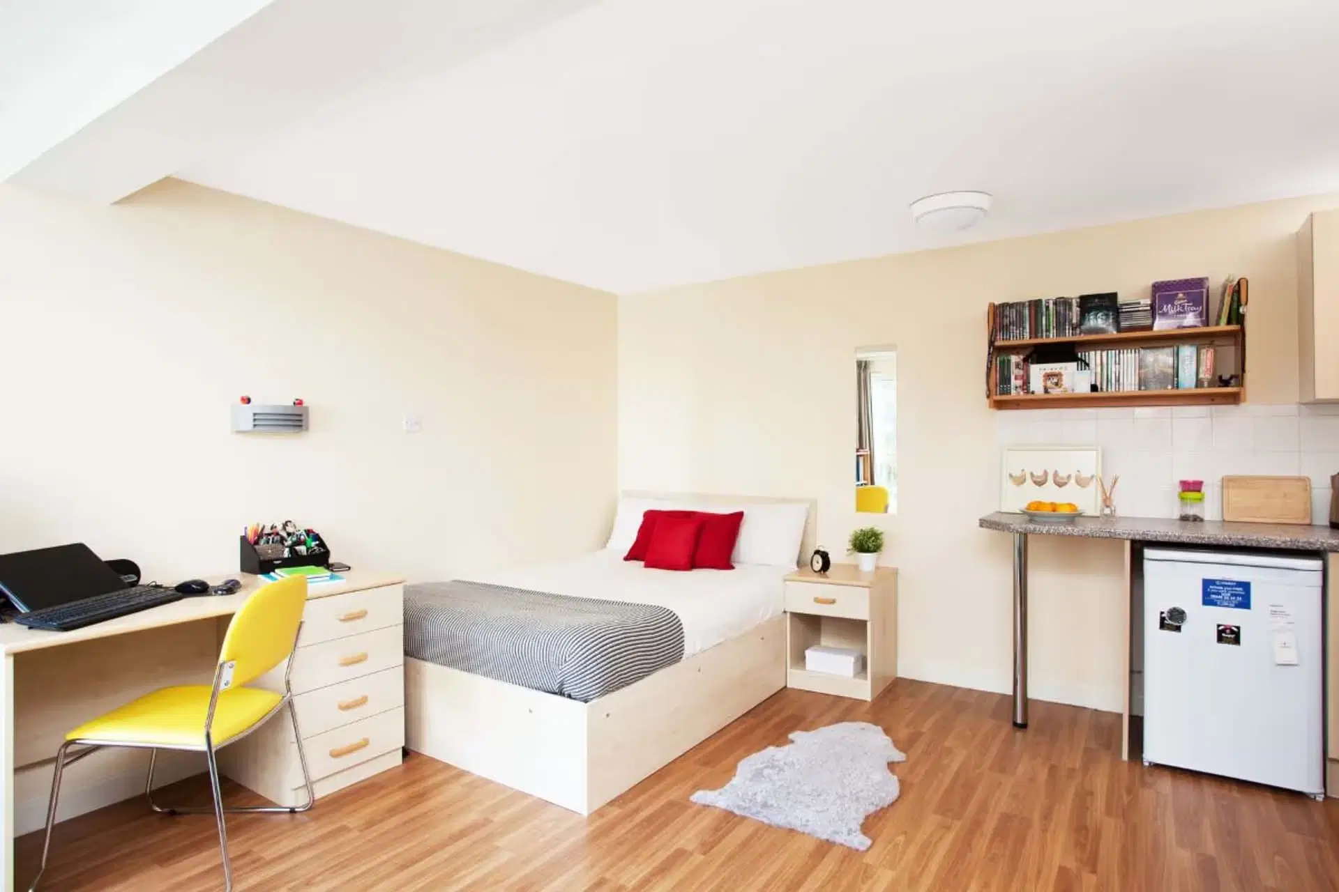 Old Fire Station, Aberdeen – Studio – Gold