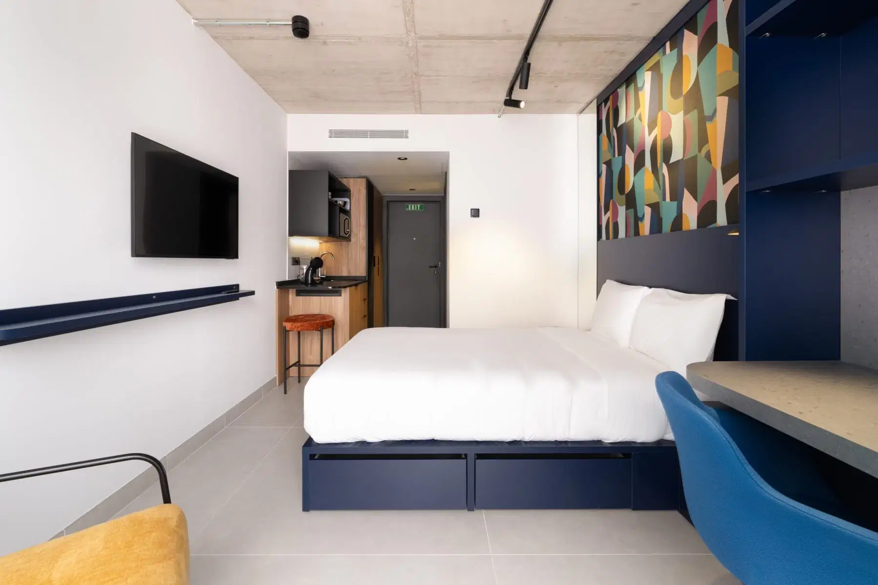La Fabrica &Co, Barcelona – Terrace Studio Postgraduate Coliving