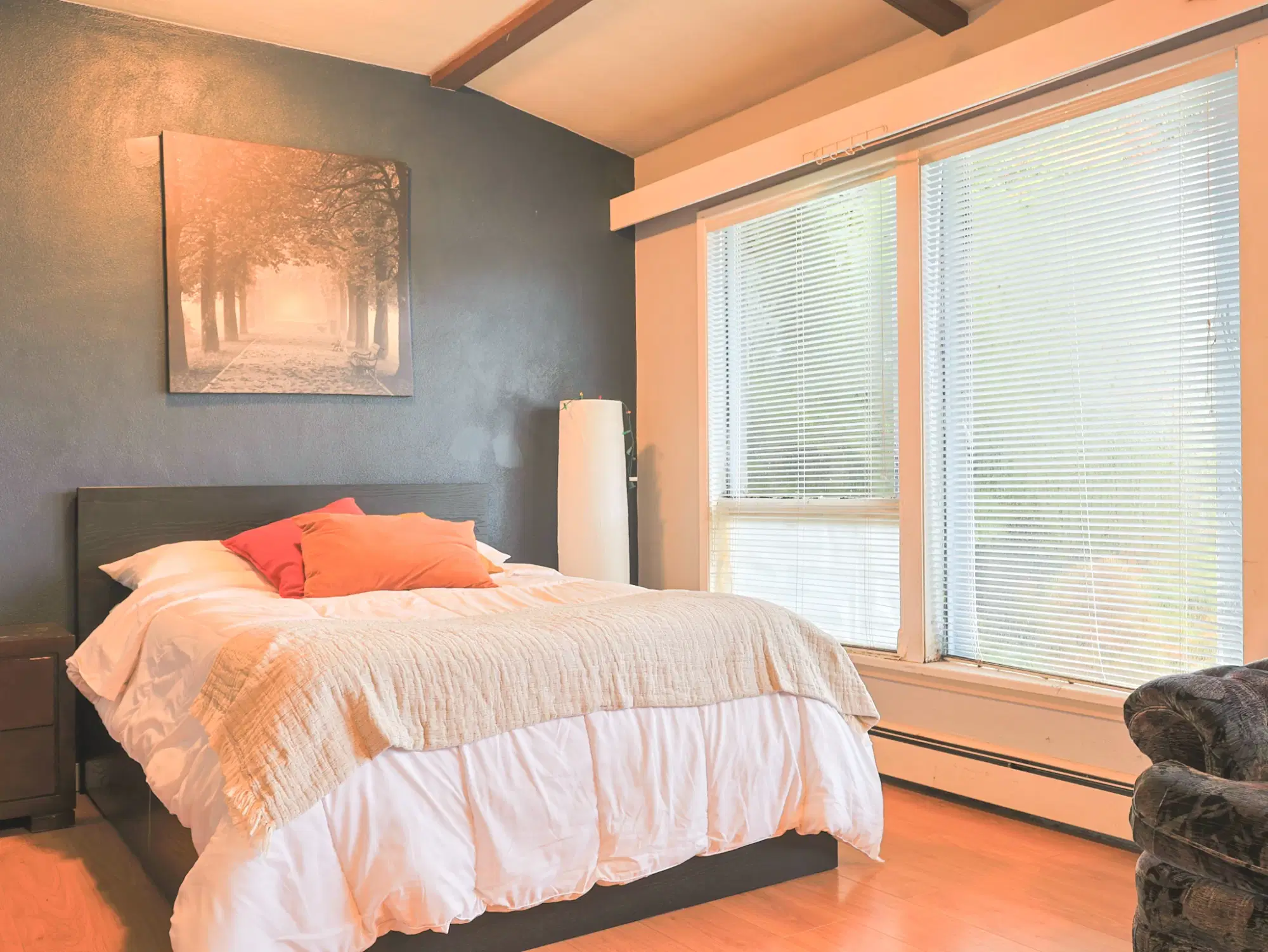 812 W 42nd Ave, Vancouver – Los Angeles Room (1 Bed 1 Bath)