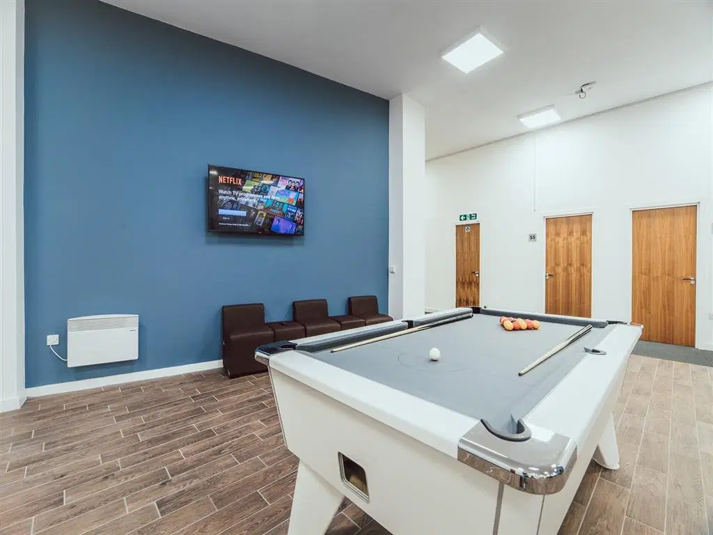 Lomax Halls, Stoke-On-Trent – Amenities