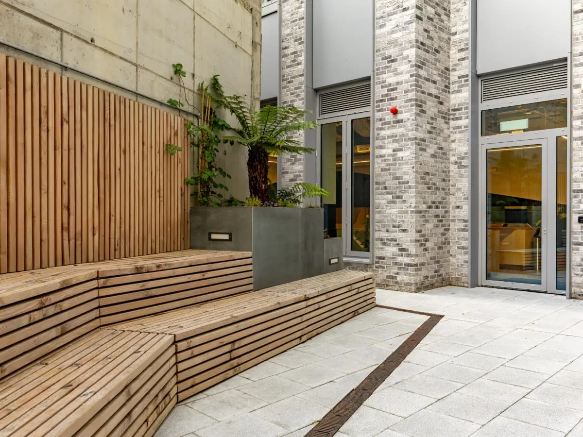 Great Court, London – Exterior