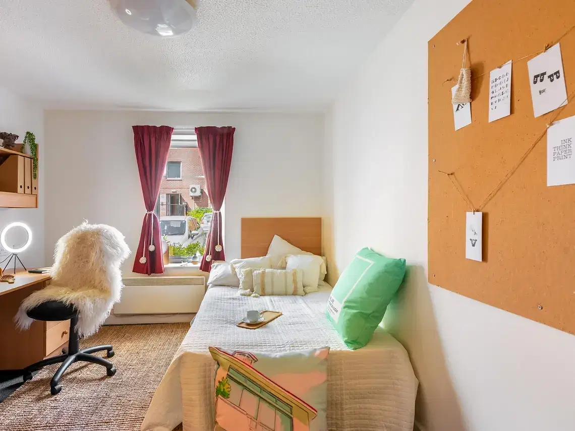 Yugo Bramall Court, Sheffield – Standard Ensuite