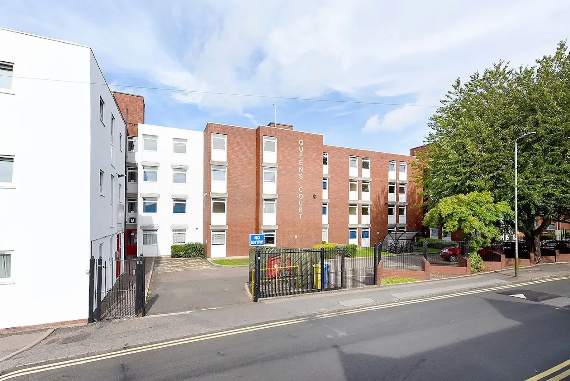 Queens Court, Leicester – Exterior