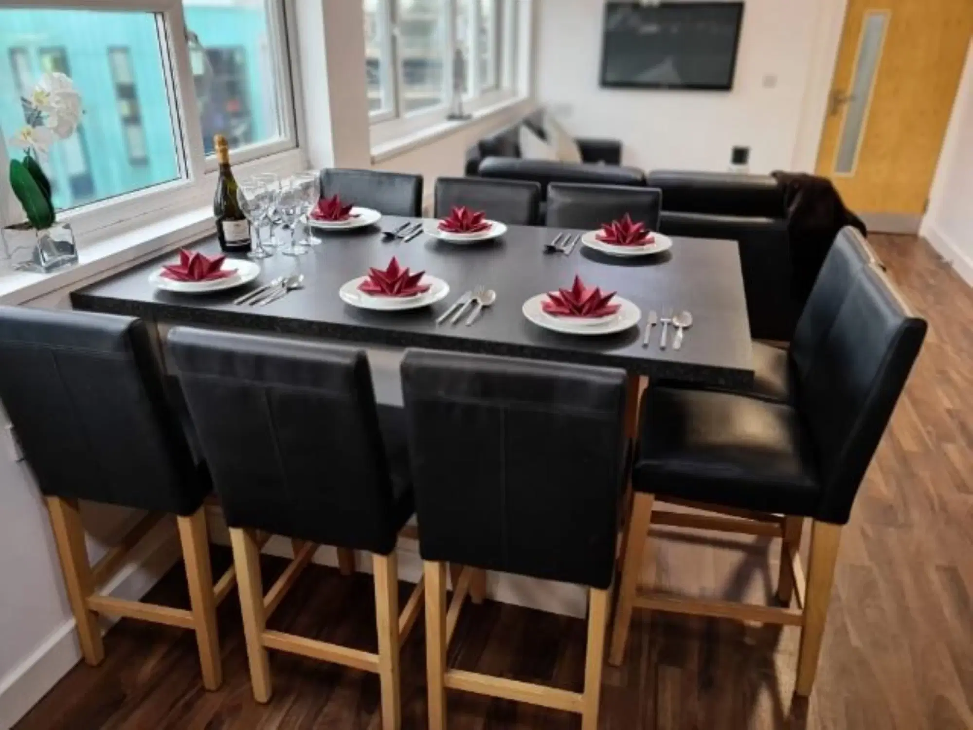 Sangha House, Leicester – Amenities