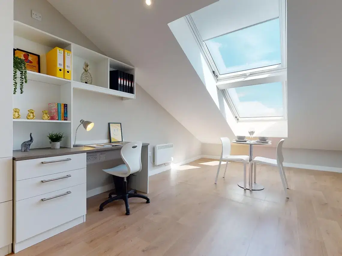 Centro House, Stirling – Amenities