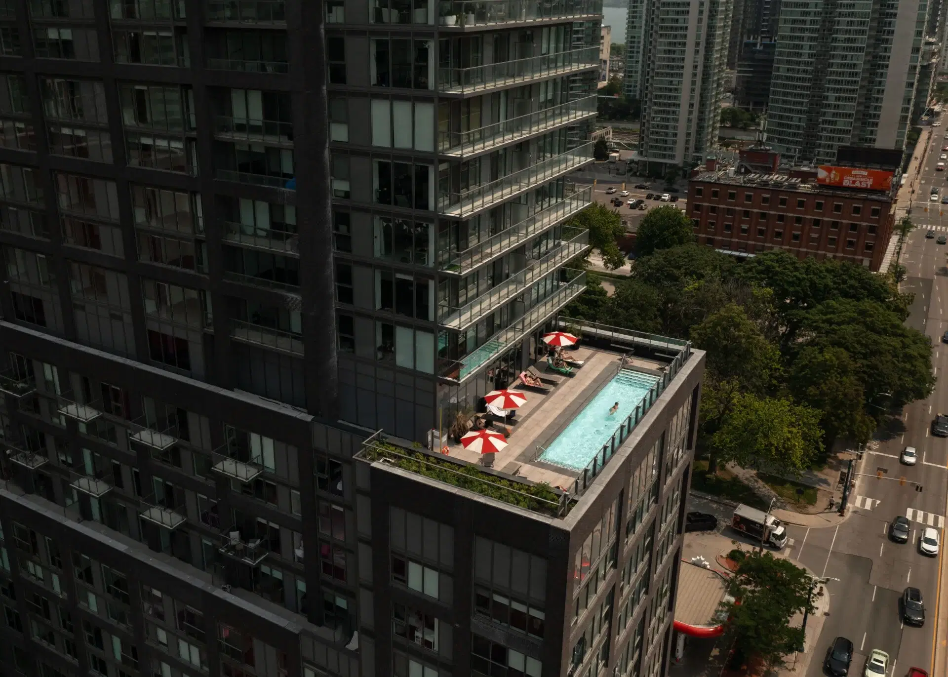 The Taylor, Toronto – Exterior