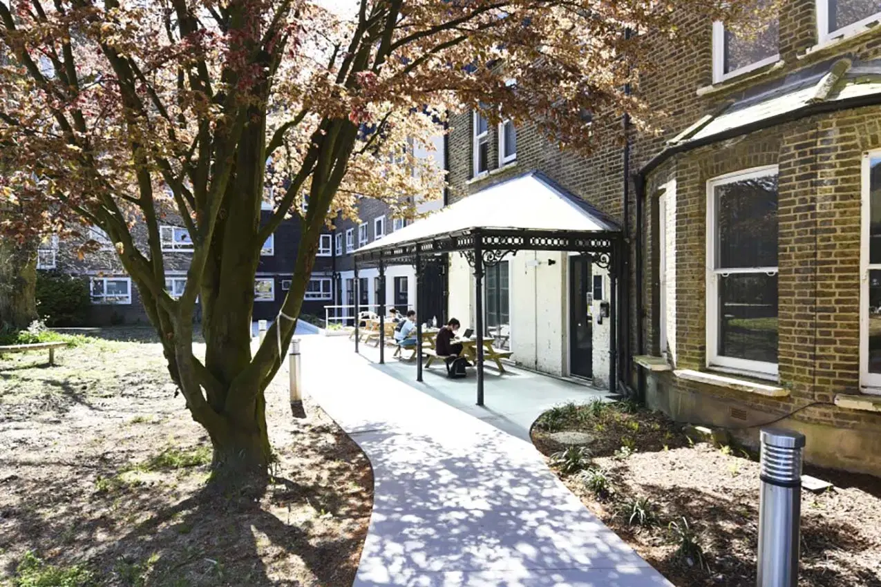 Raymont Hall, London – Exterior