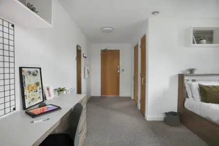 Sky Blue Point, Coventry – Premium En-Suite - 6 Bed