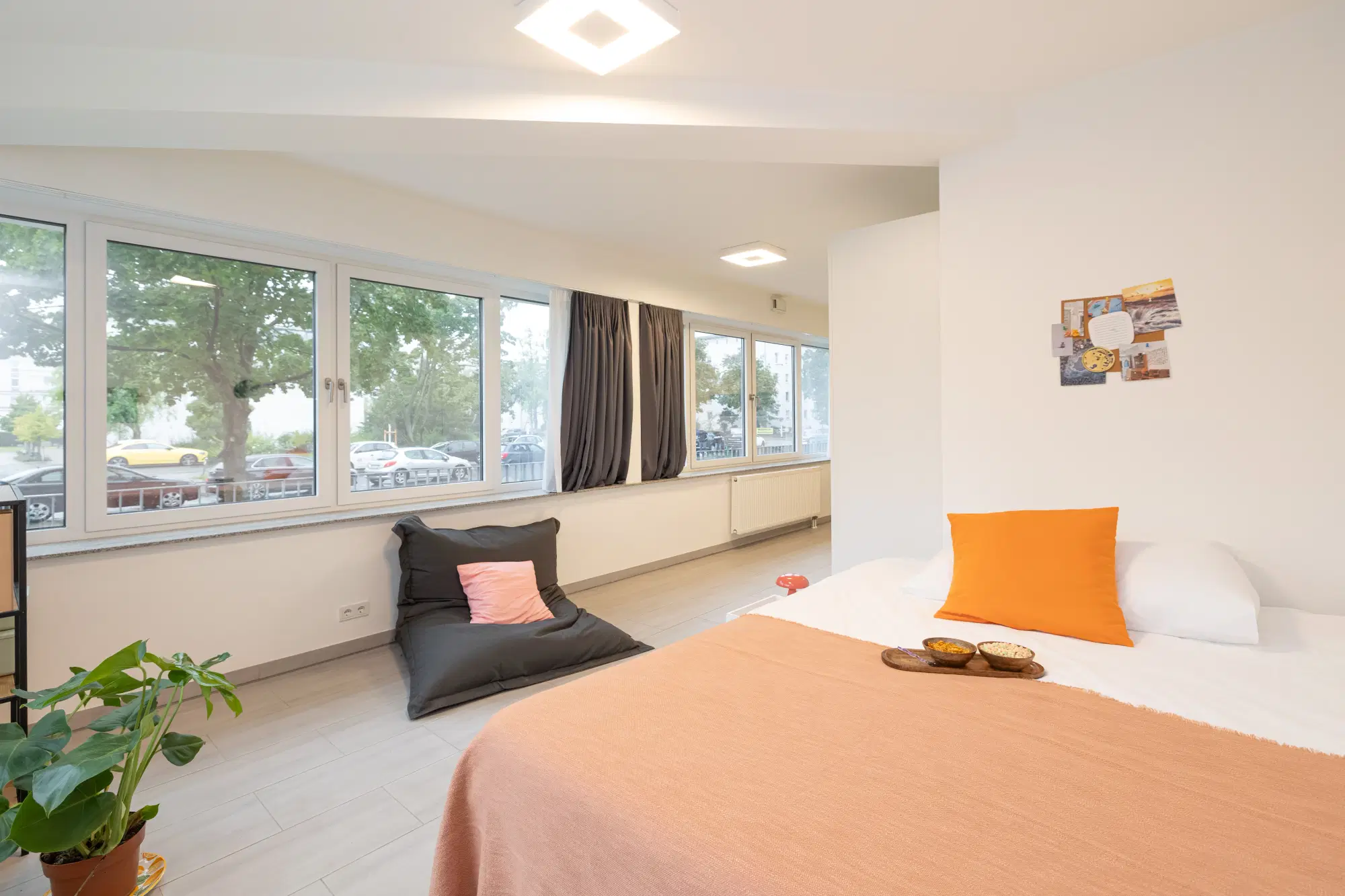 Yugo Elementum, Darmstadt – Extra Large Platinum Studio (30 sqm)