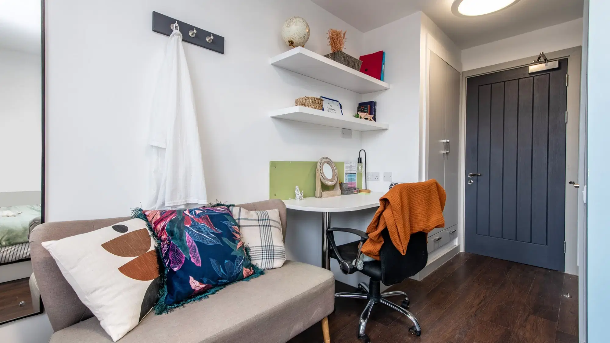 The Student Hideout Market Square, Nottingham – Amenities
