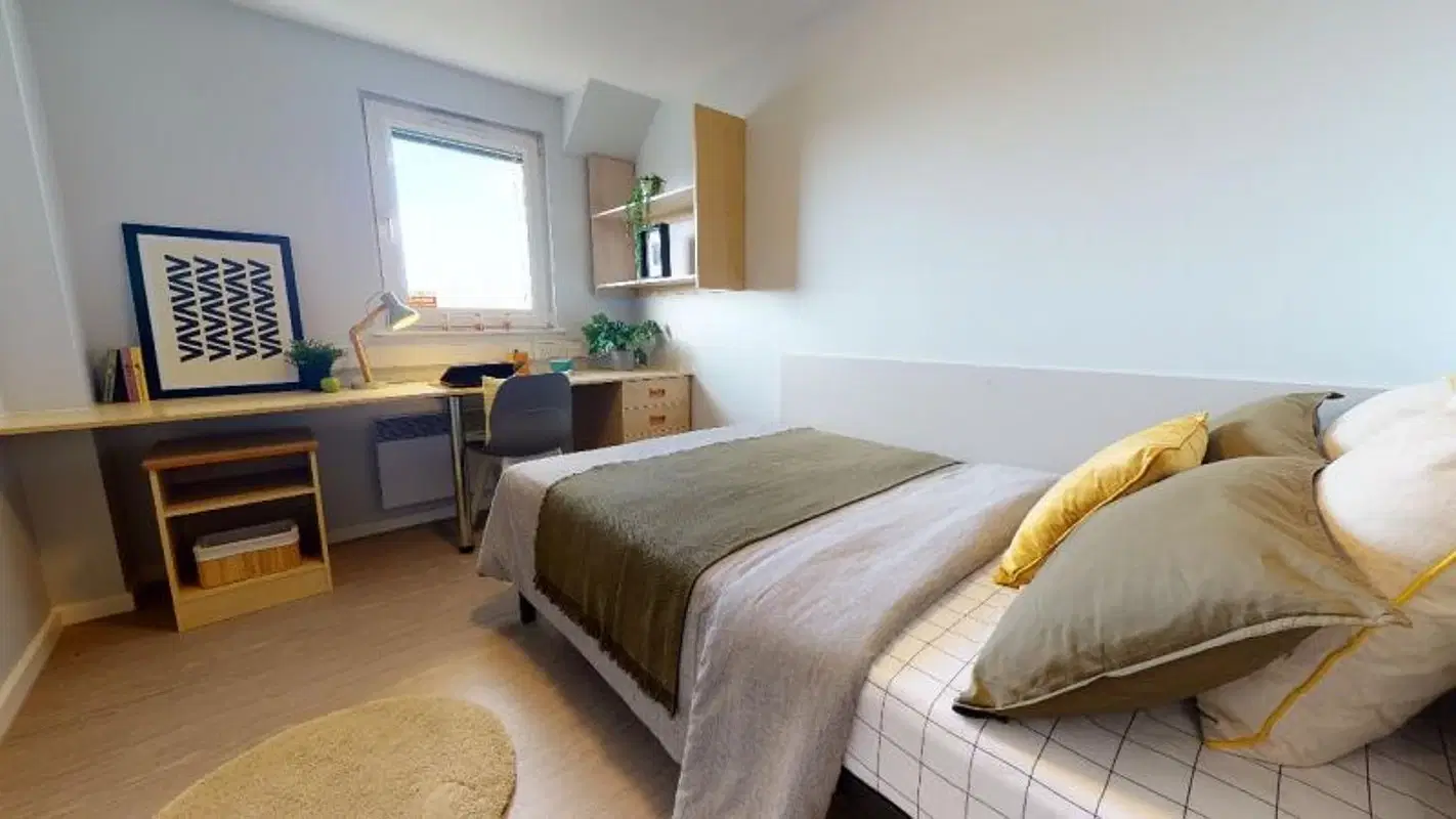 iQ Opal Court, Leicester – Gold En Suite