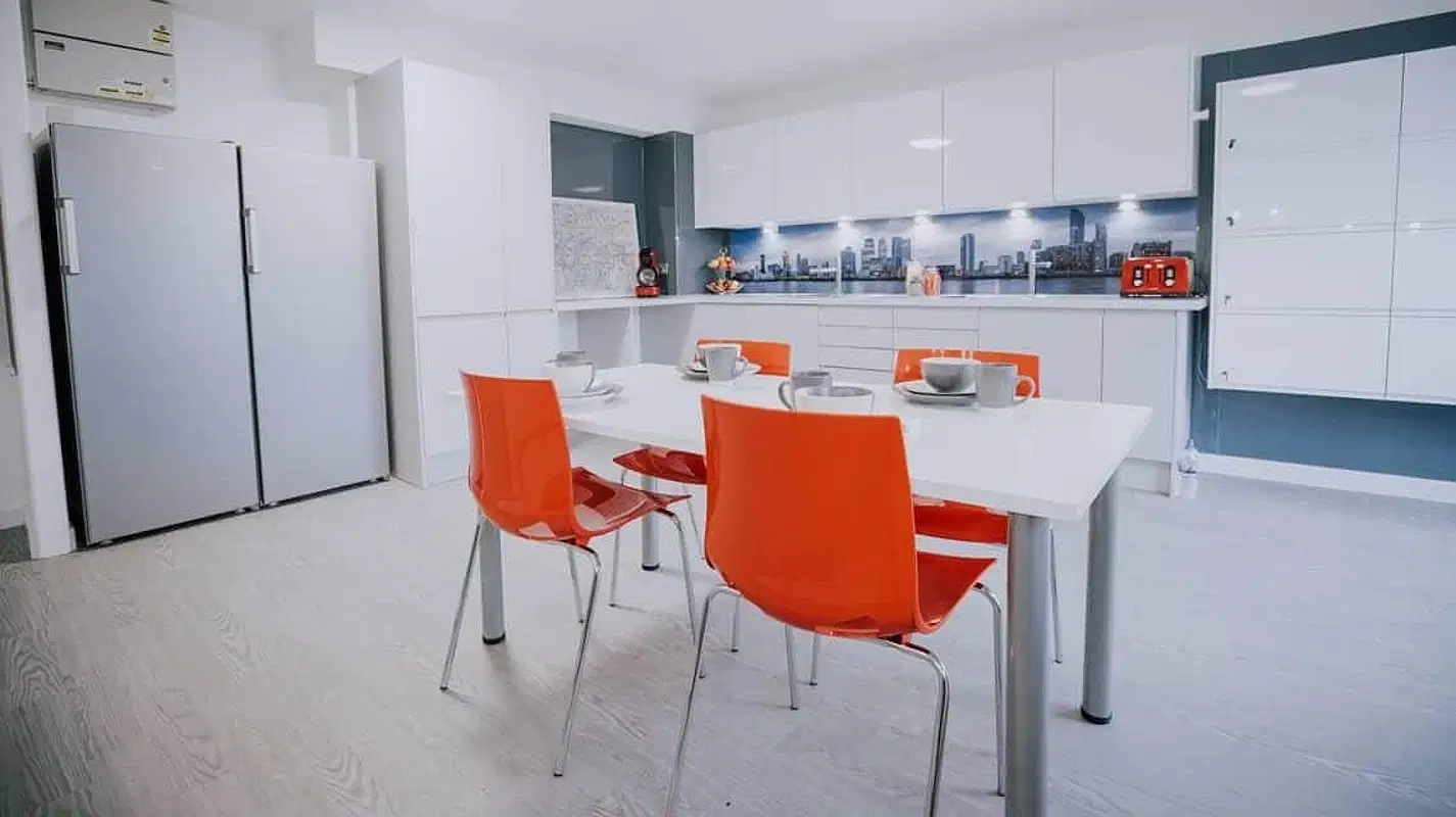 Manna Ash House, London – Kitchen