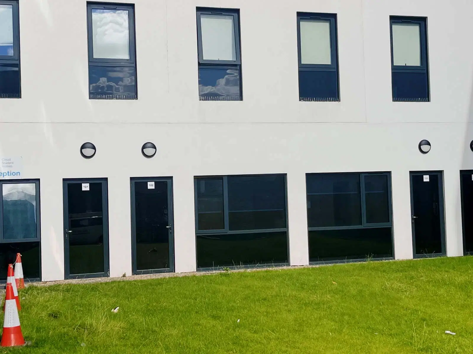 Nebula, Sheffield – Exterior