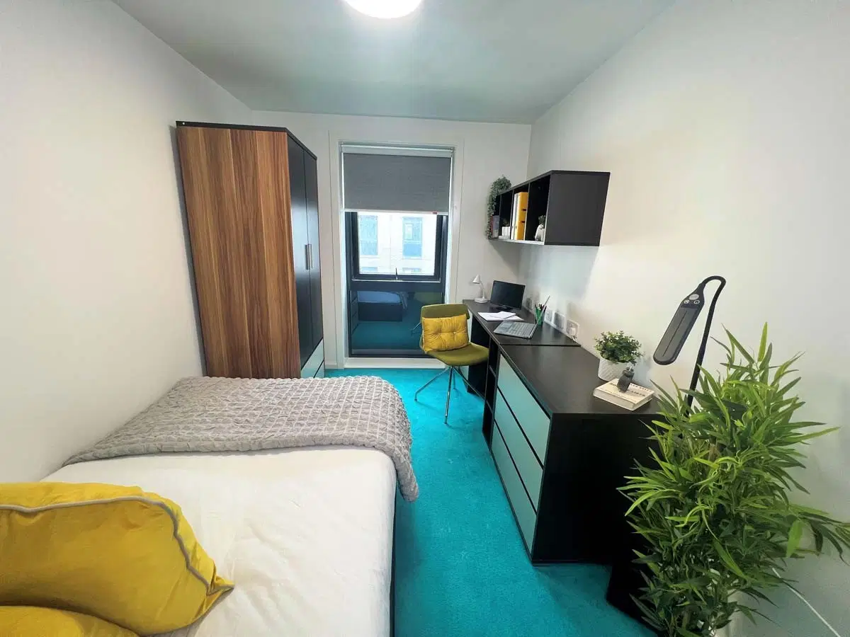 Nebula, Sheffield – Deluxe Ensuite