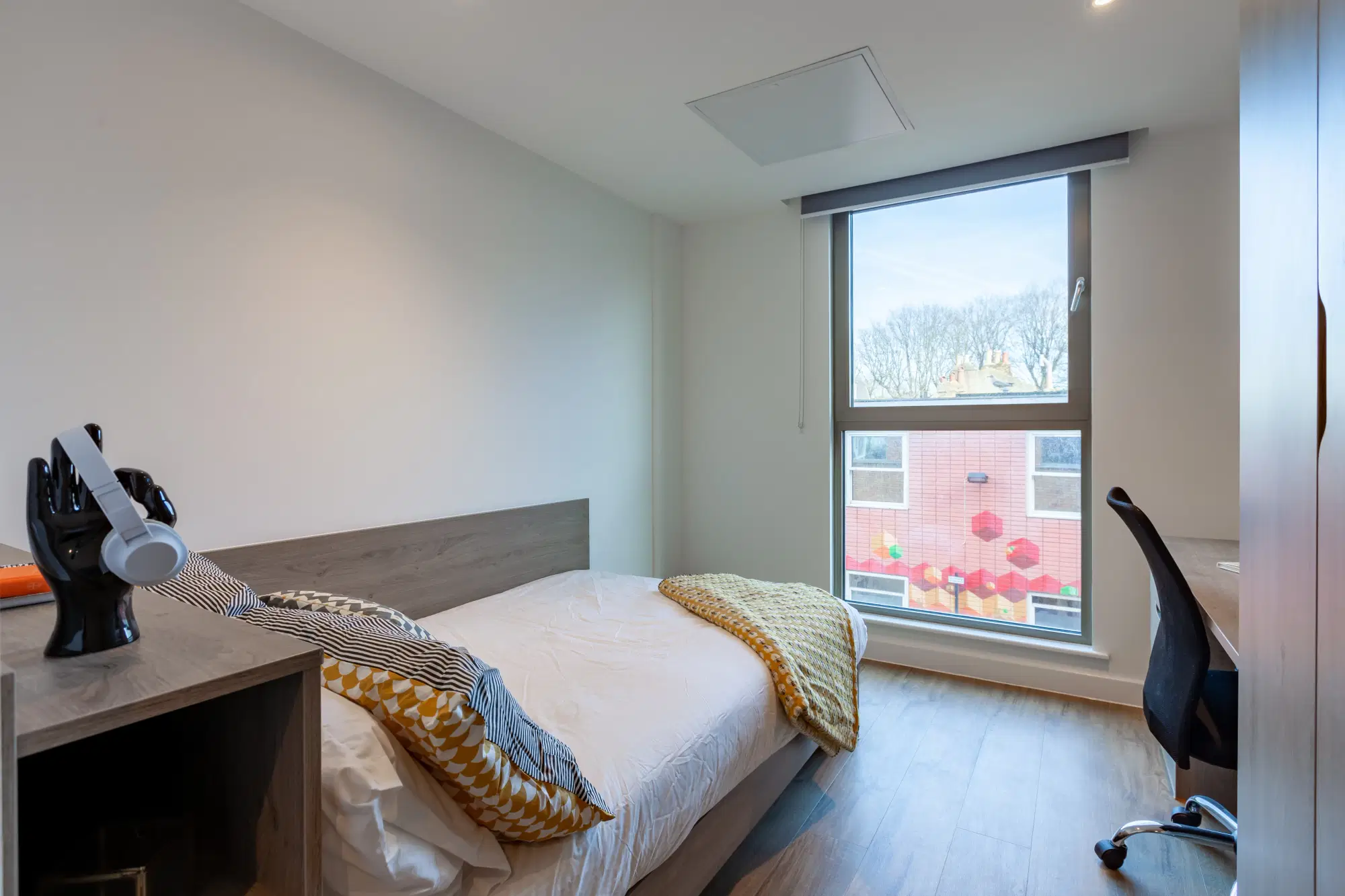 Pavilion Point, Brighton – Gold Ensuite