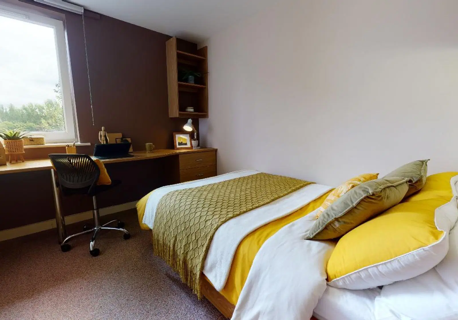 iQ Leeds, Leeds – Bronze En Suite