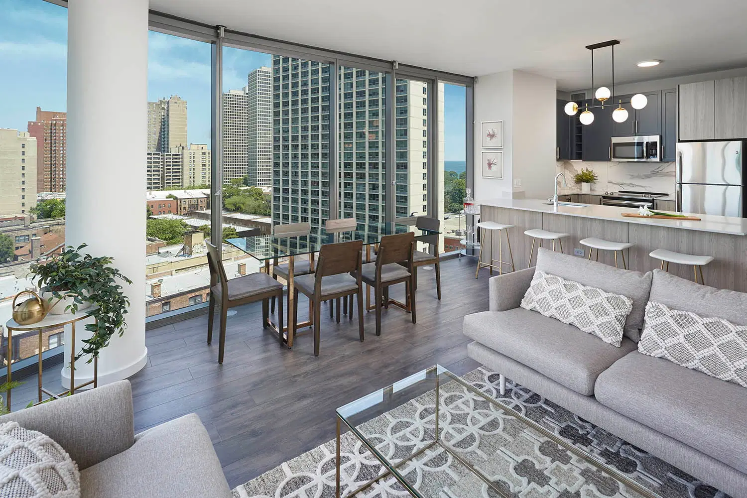 5252 Apartments, Chicago – Common Area