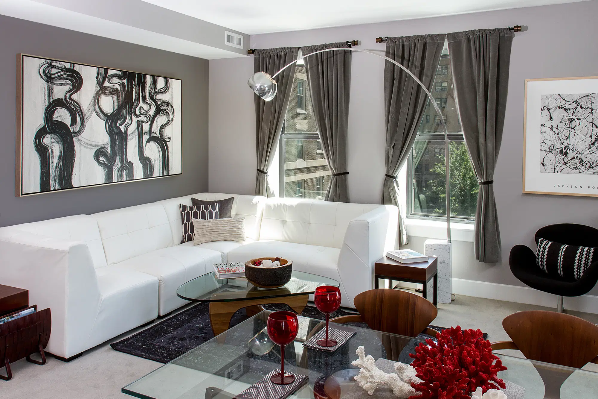 Shoreland, Chicago – Amenities