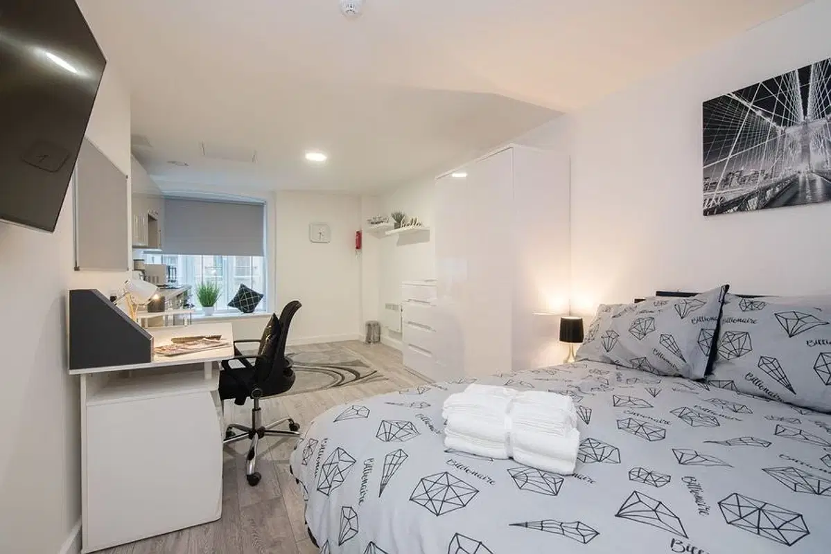 Stanley House, Nottingham – Deluxe Studio