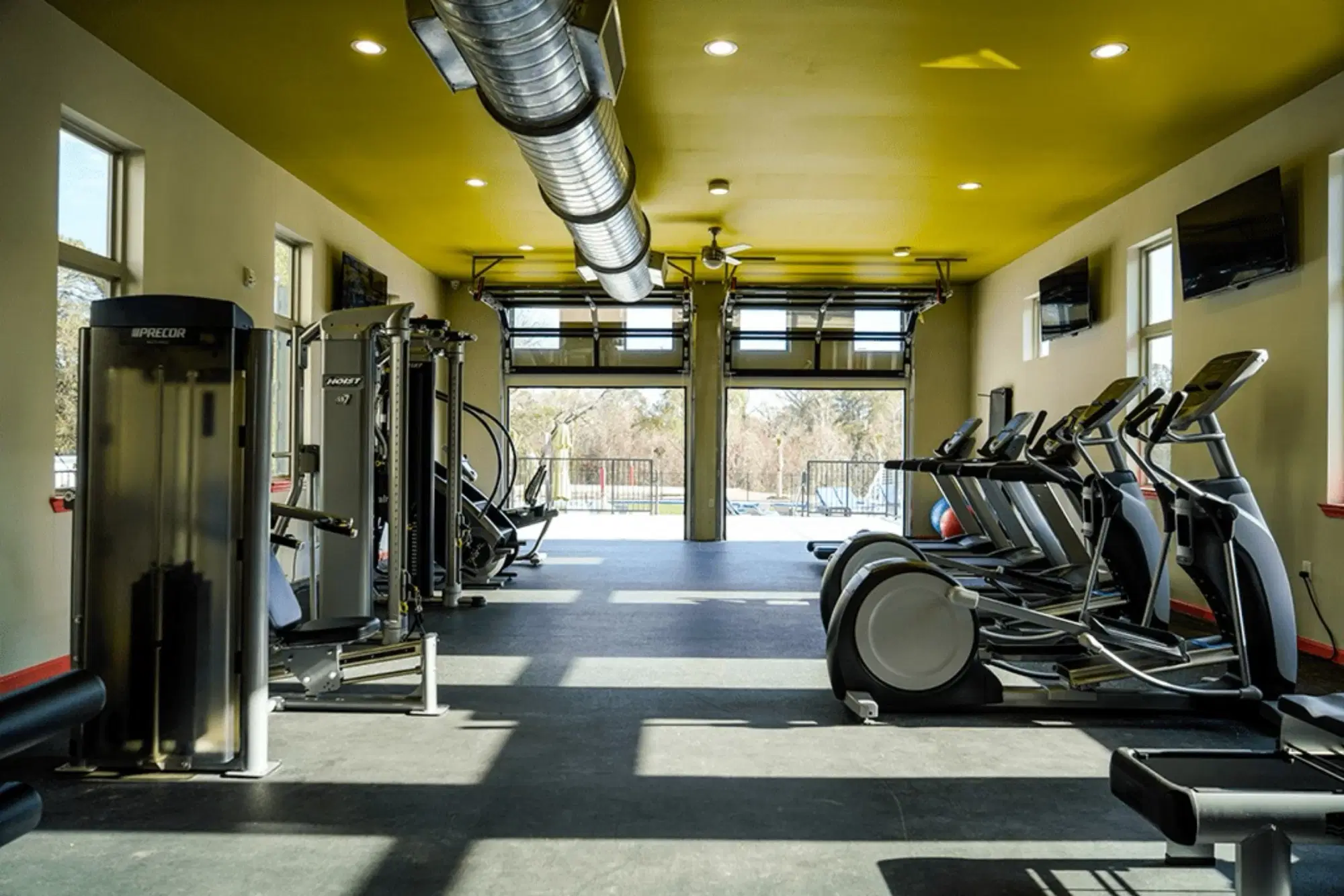 The Pointe at Pinhook, Lafayette – Amenities