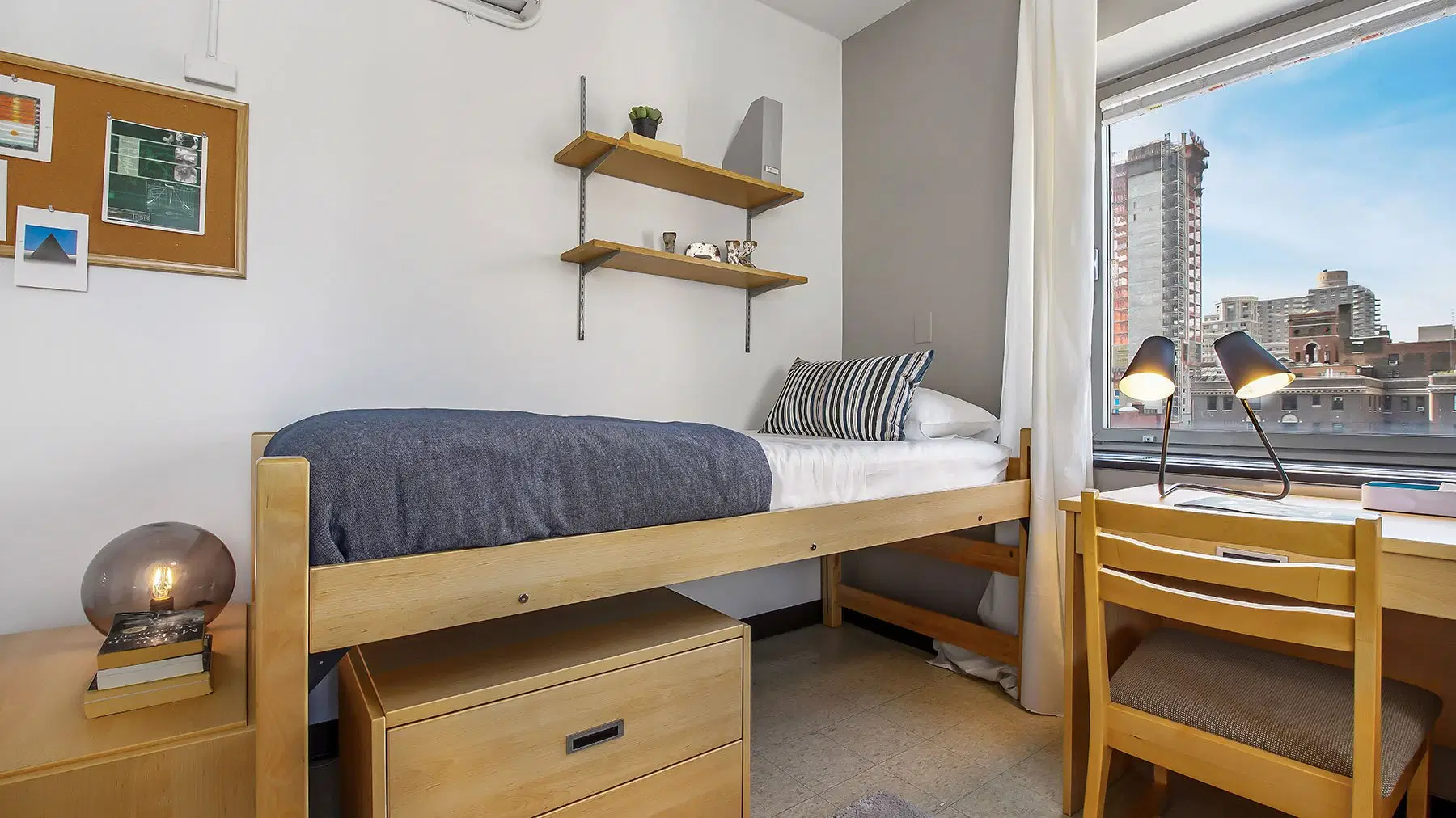 92NY, New York – Bedroom
