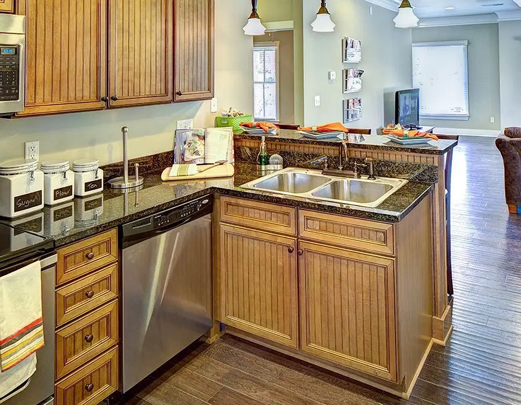 The Grayson at Columbia, Columbia – Kitchen