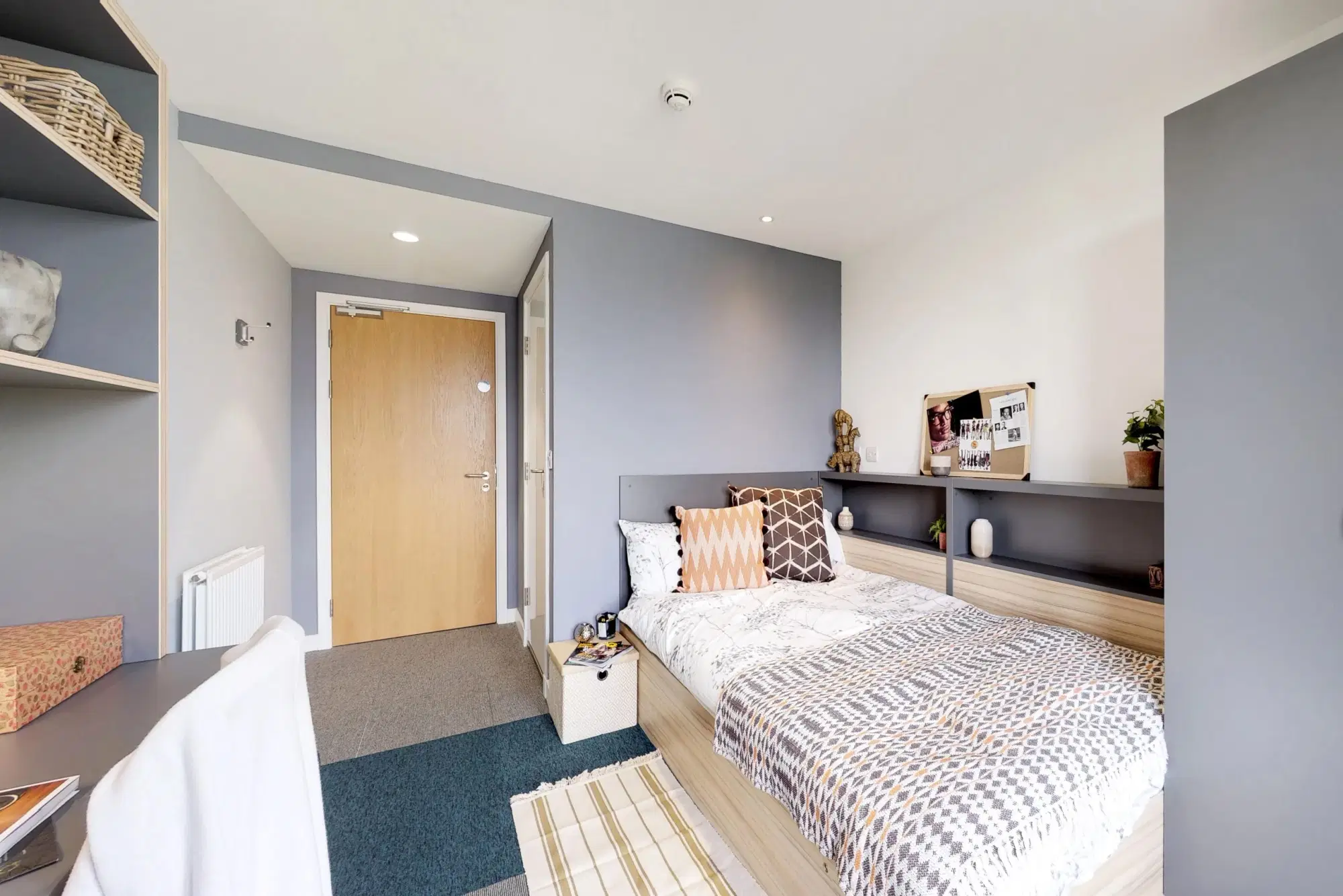St James, Glasgow – Classic Ensuite
