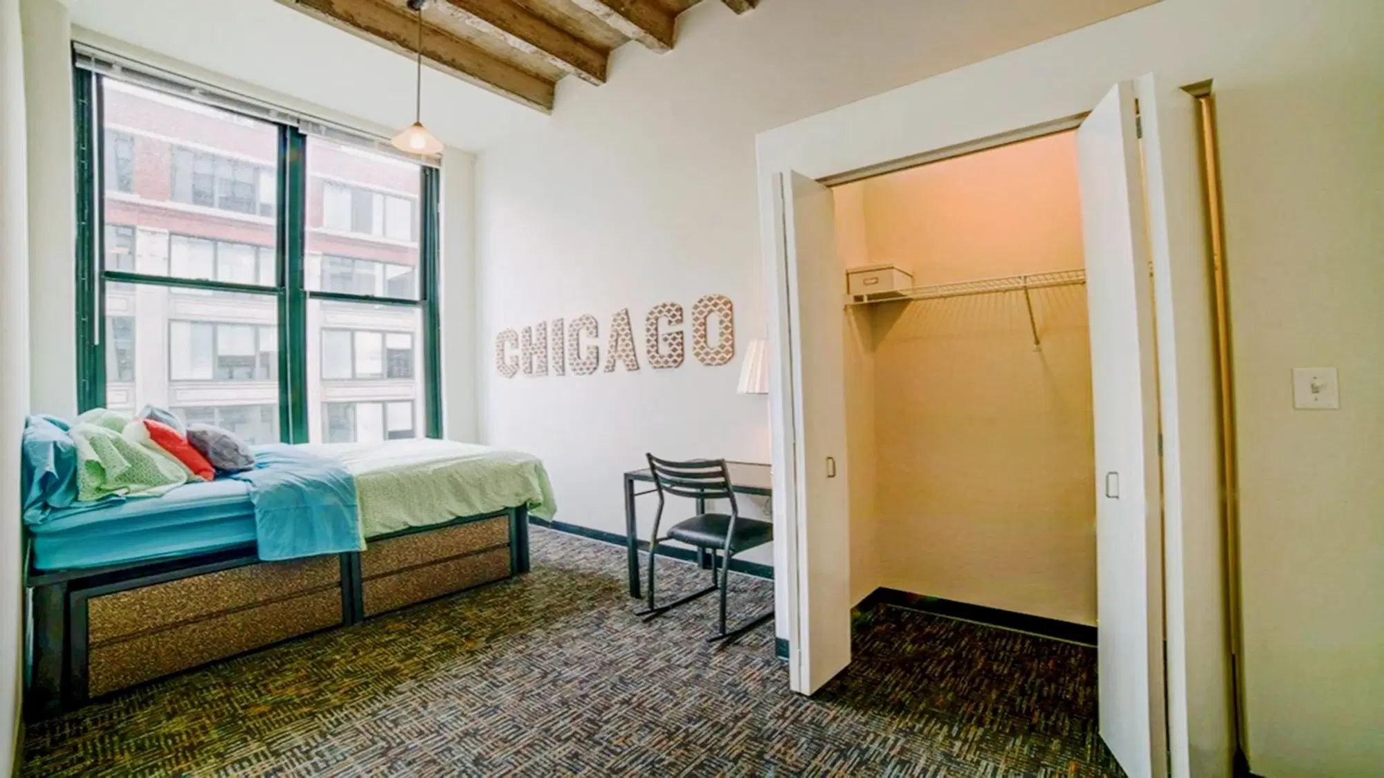 Tailor Lofts, Chicago – Room in 4 Bedroom 4 Bathroom | Monroe