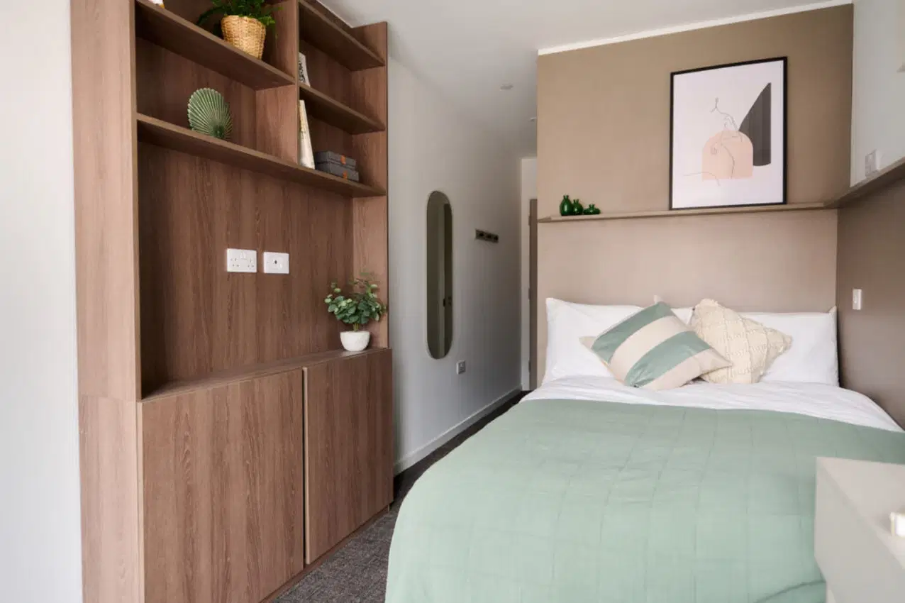 Square Gardens, Manchester – Classic Plus Ensuite