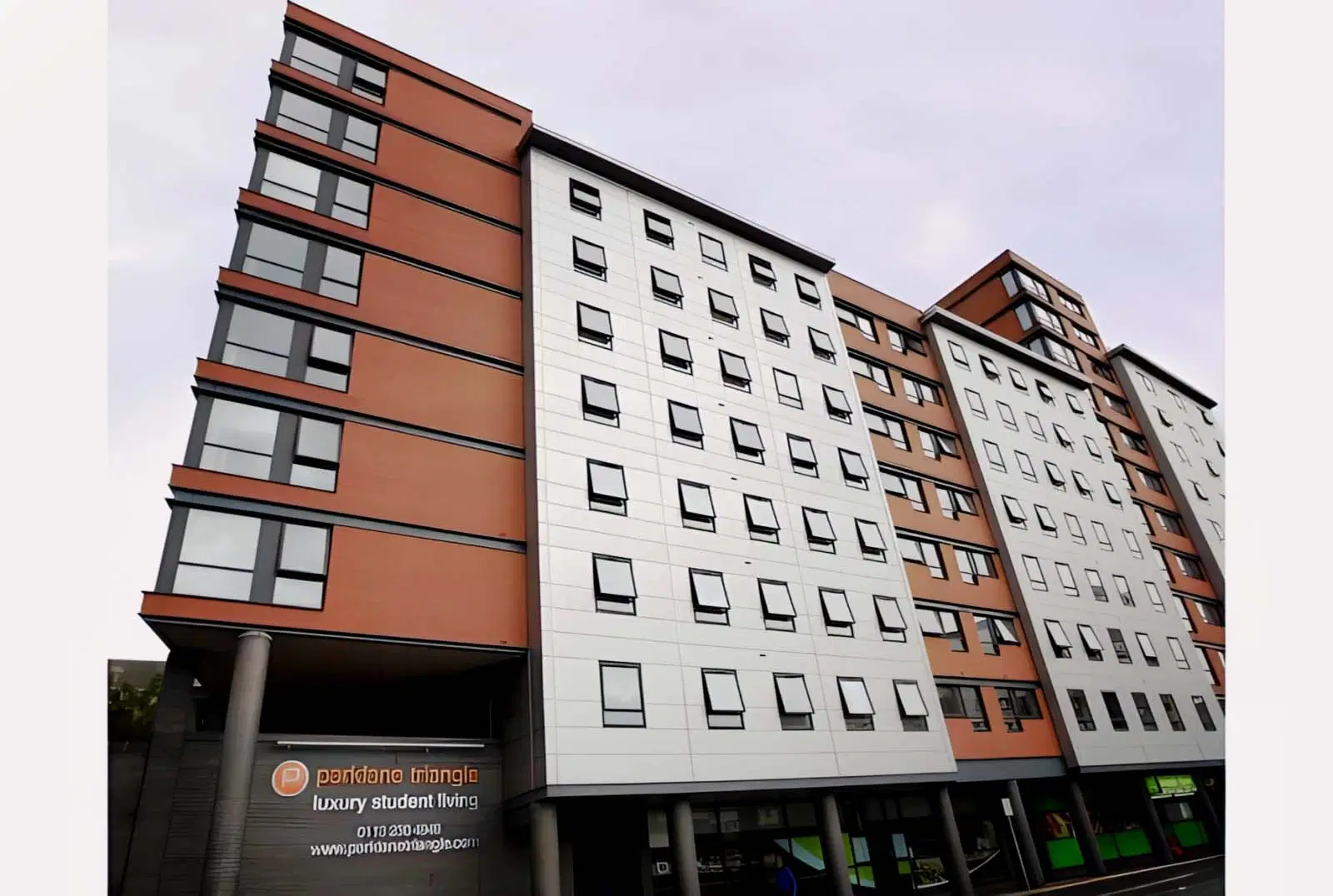 Triangle, Leeds – Exterior