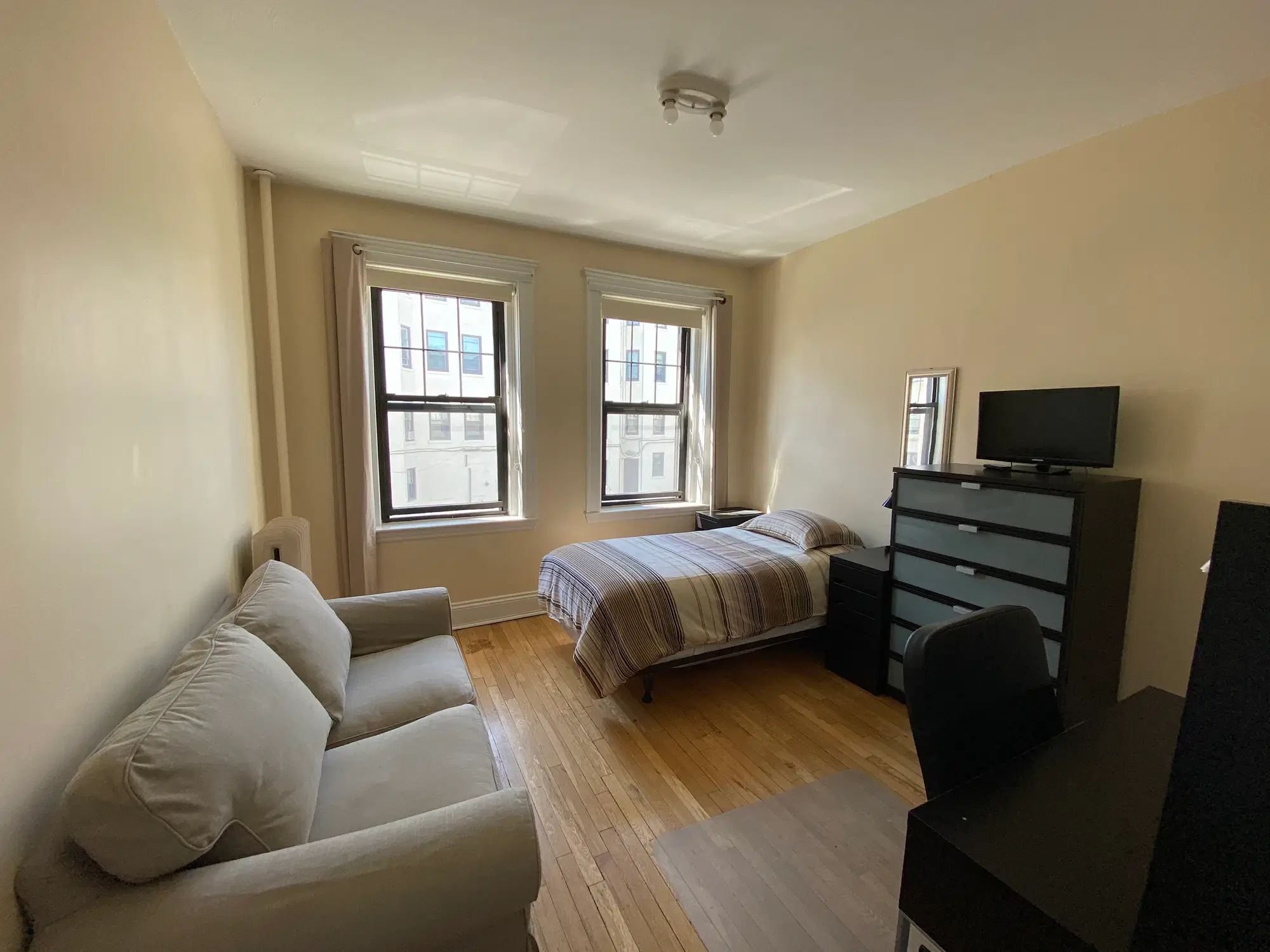 315 Allston Street, Boston – Bedroom