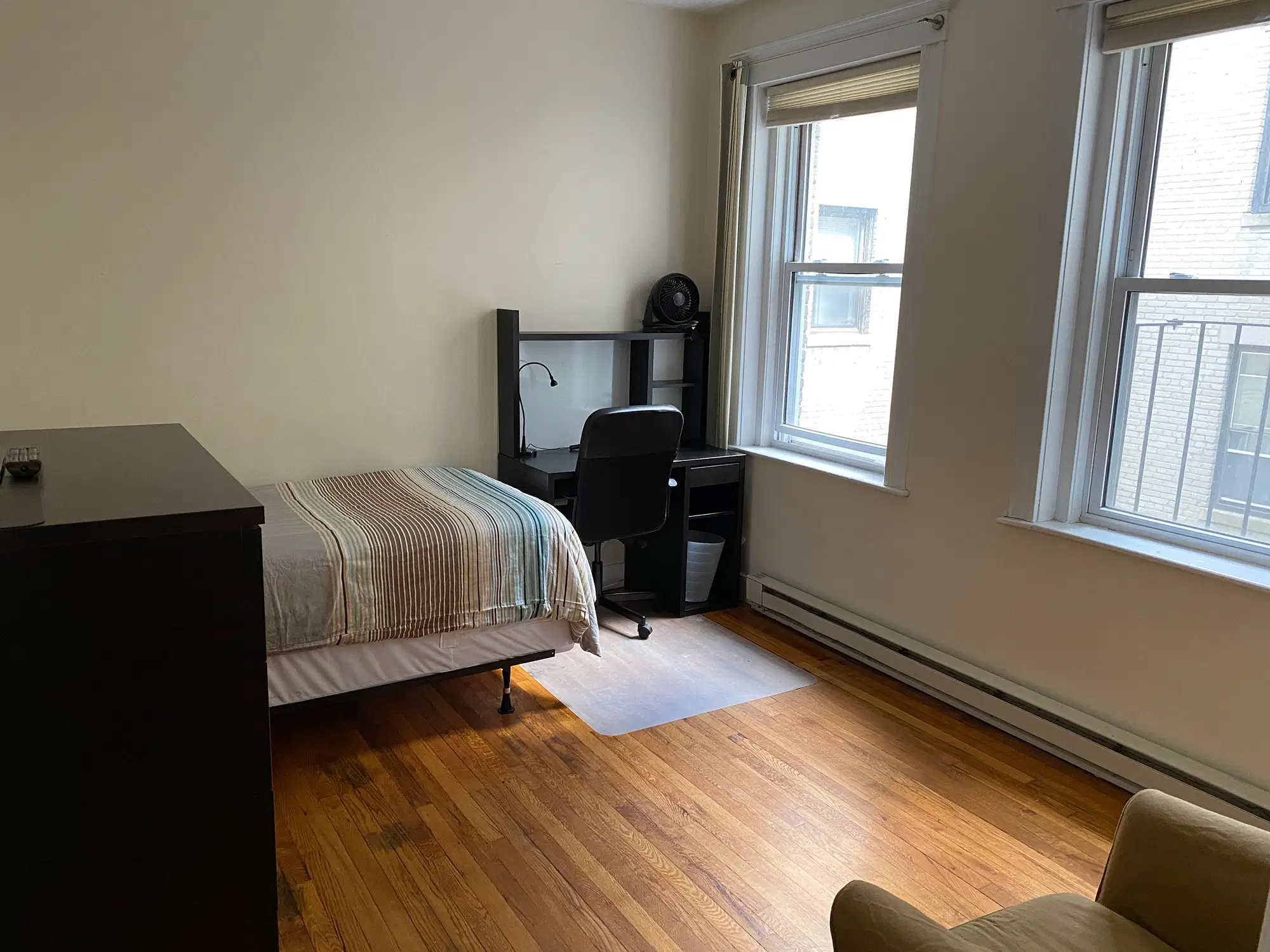 85 Park Drive, Boston – Bedroom