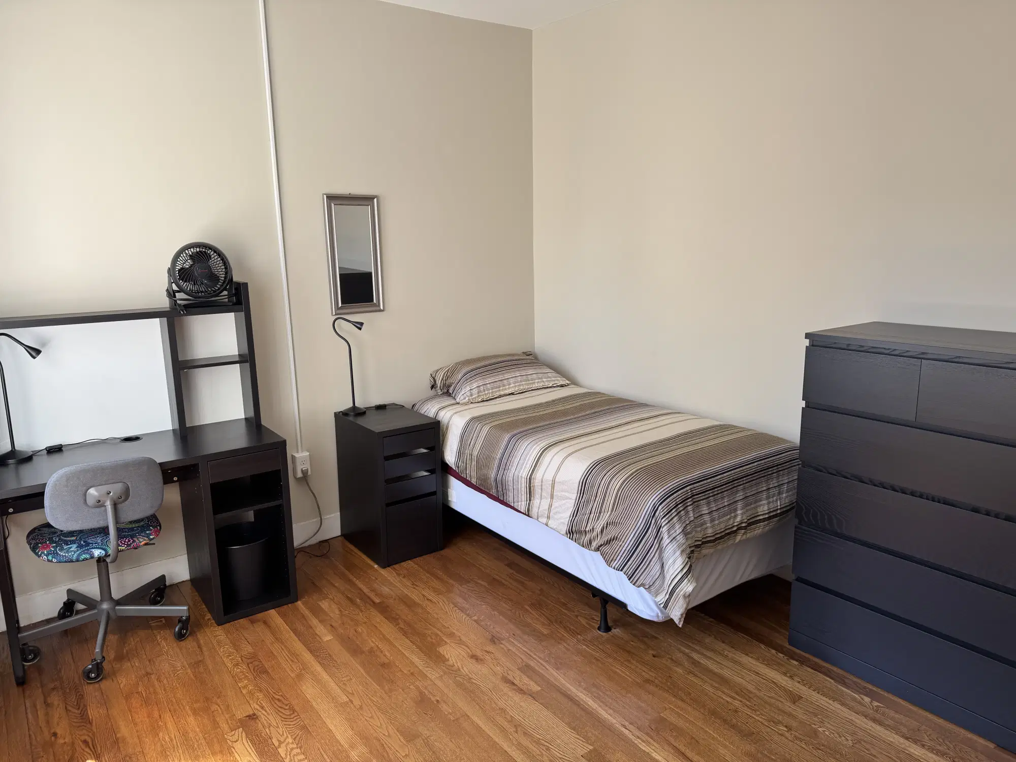 85 Park Drive, Boston – 2 Bed 1 Bath