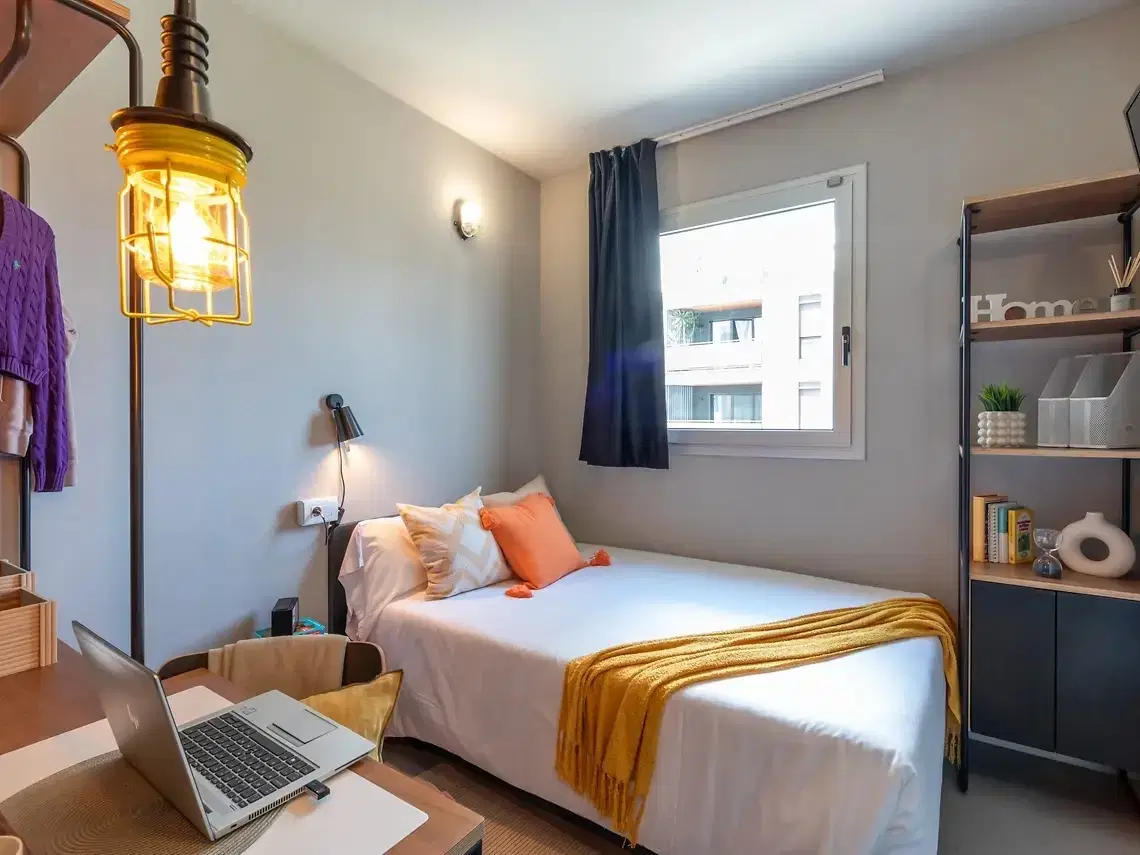 Yugo Beyoo Marina, Barcelona – Standard Ensuite