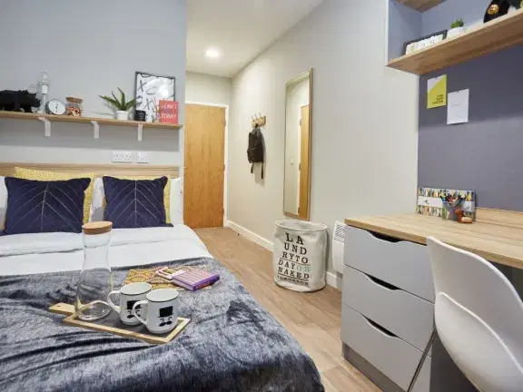 Gulson Gardens, Coventry – Silver Ensuite